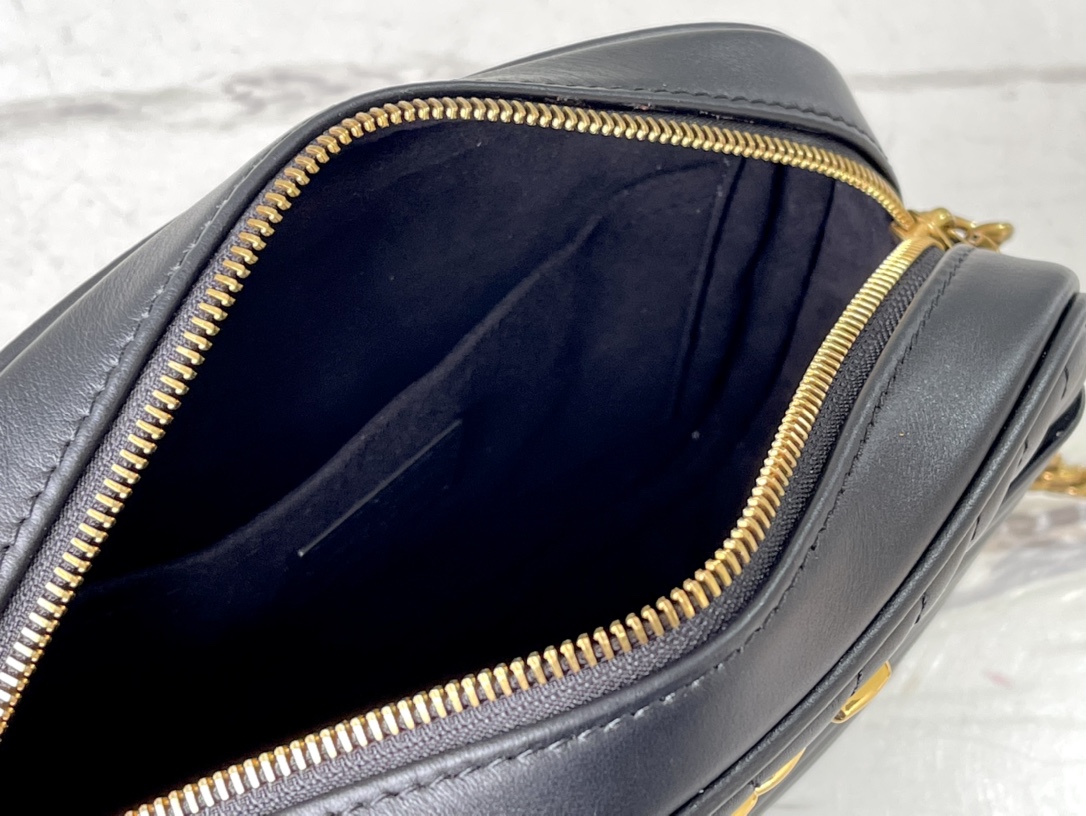 Louis Vuitton New Wave Camera Bag - Image 6