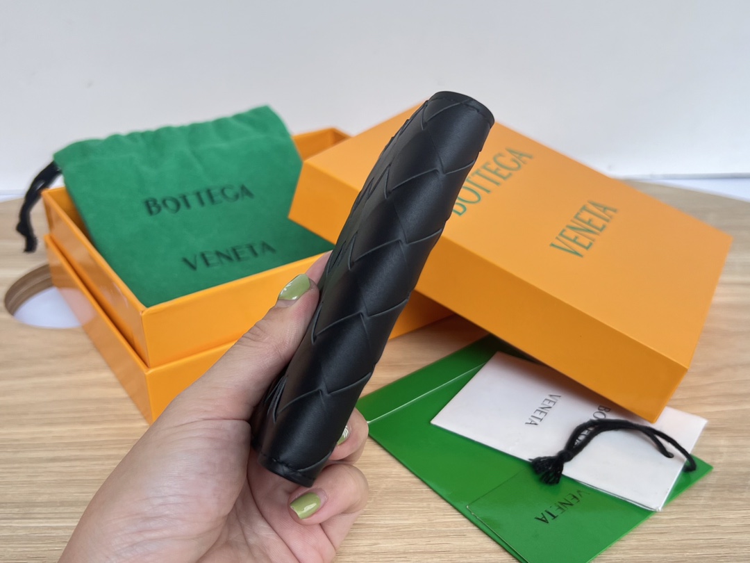 Bottega Veneta Bag - Image 5