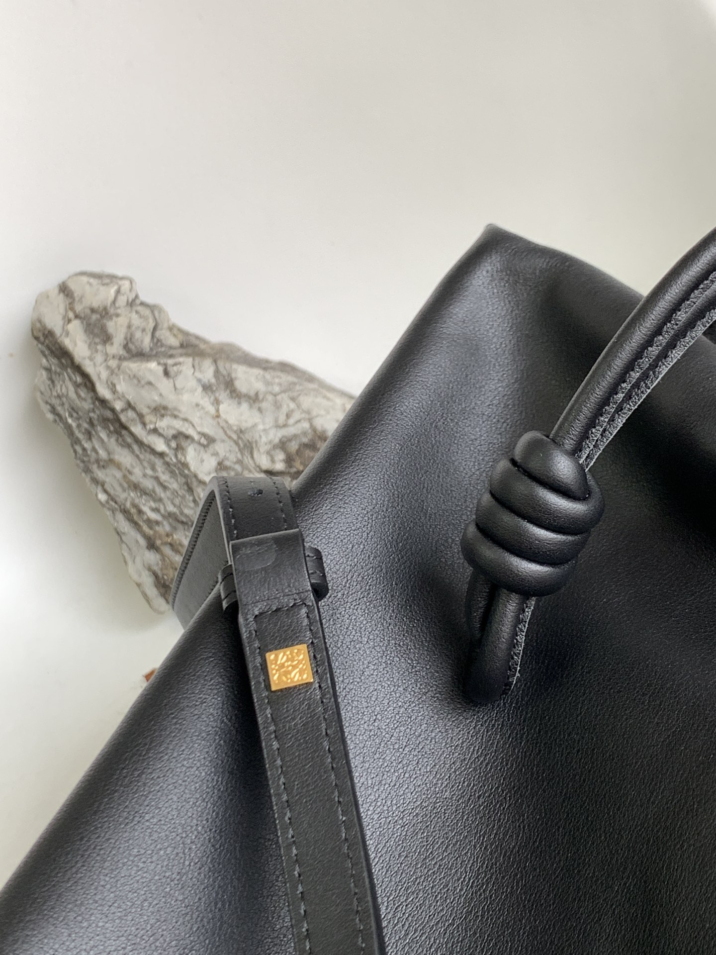 Loewe Large Flamenco Bag in Black Calfskin - Image 6