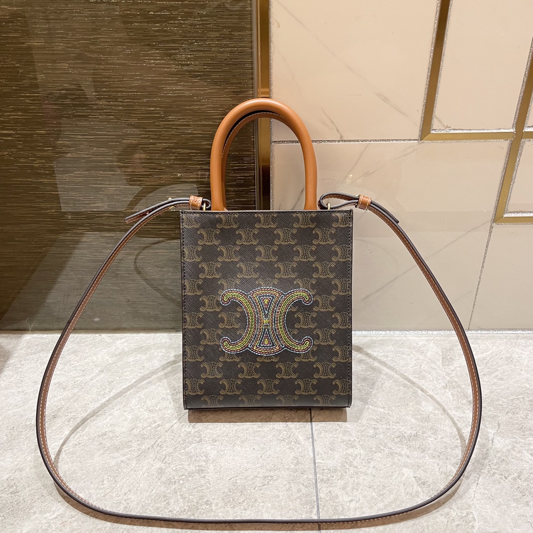 db9bf2_5d3028f90dc84ada9d6978581b237ff4mv2.jpg Celine Arc de Triomphe Embroidered Tote Bag - Image 1