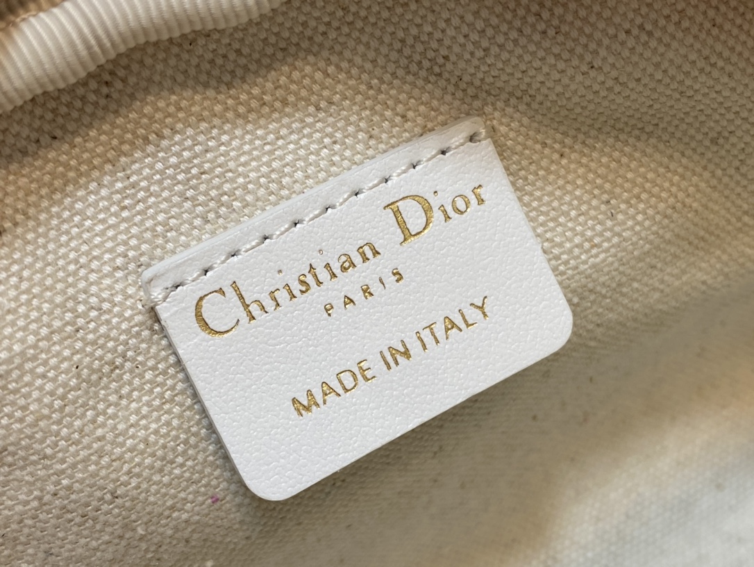 Dior Bowling Bag in Pink - Image 10