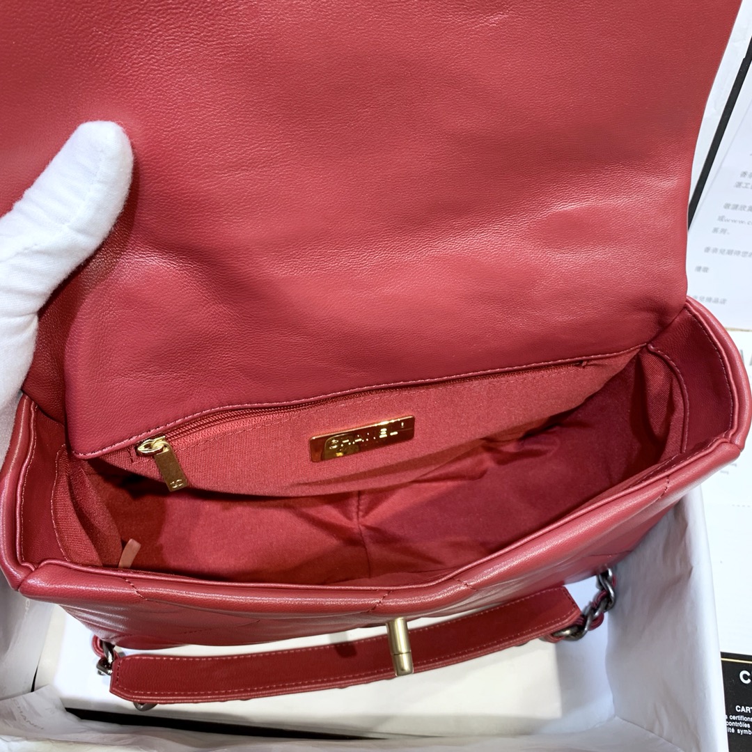 Chanel Double Chain Bag - Image 7