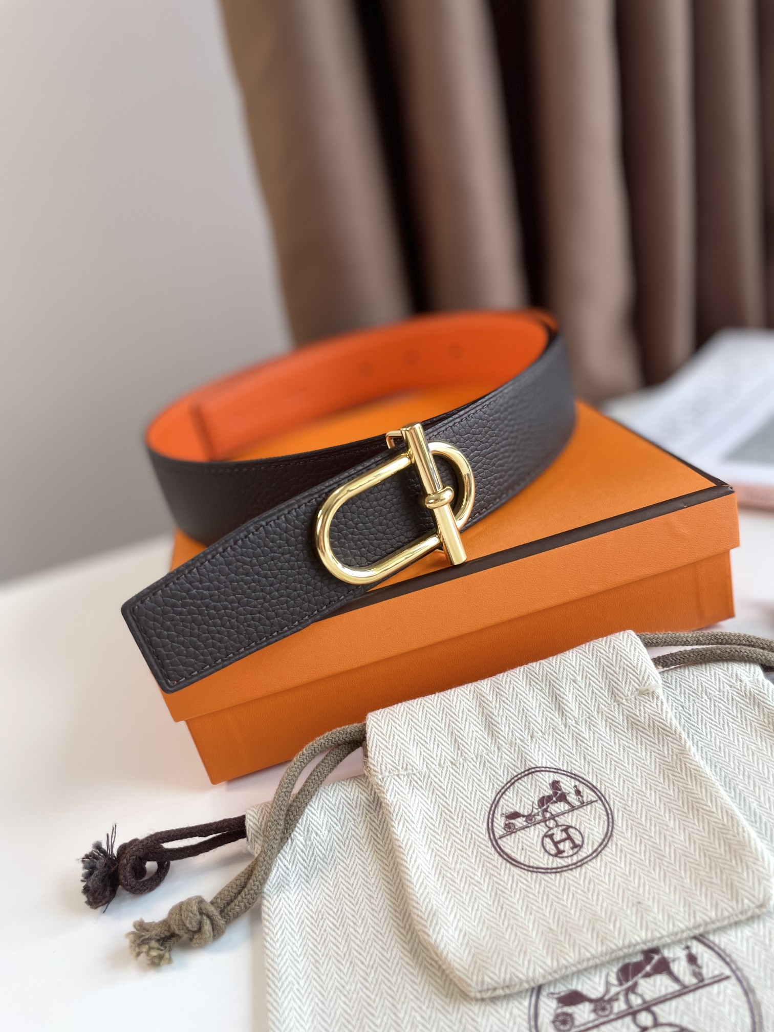 db9bf2_602234f7c5c94ef69aecab39e80cb2e2mv2.jpg Hermes Shoes - Image 1