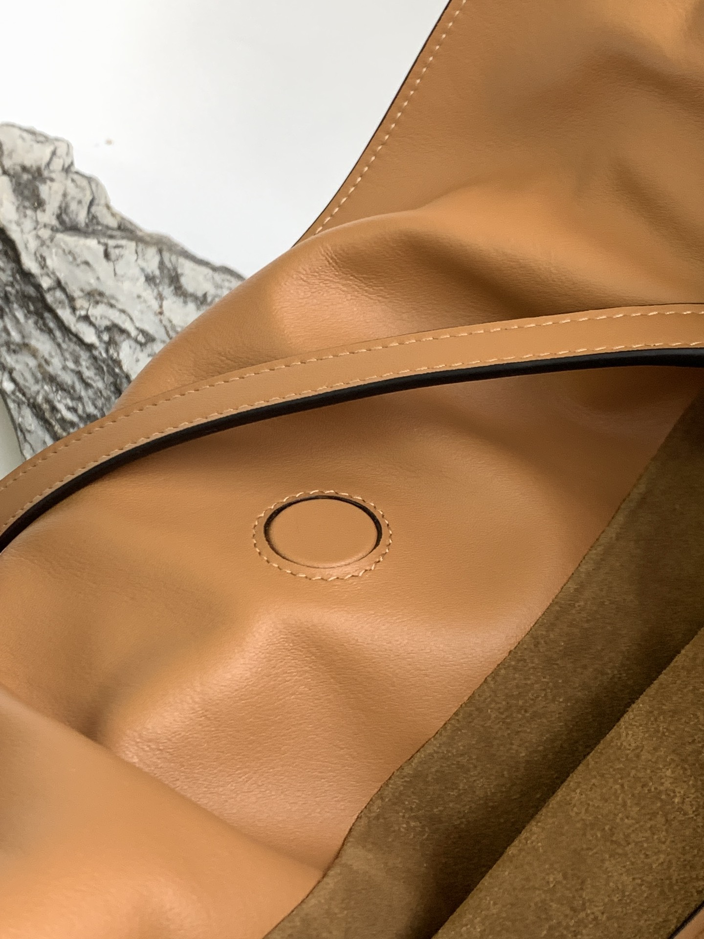 Loewe Large Flamenco Bag in Golden Brown Calfskin - Image 10