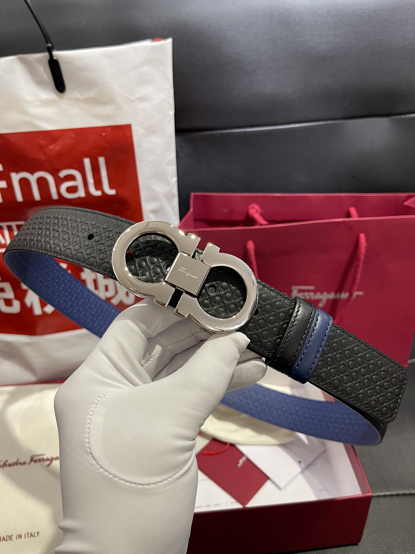 db9bf2_6383f974bcce4bcc8bb4f7735844c0e3mv2.jpg Ferragamo Adjustable Gancini Leather Belt - Image 1