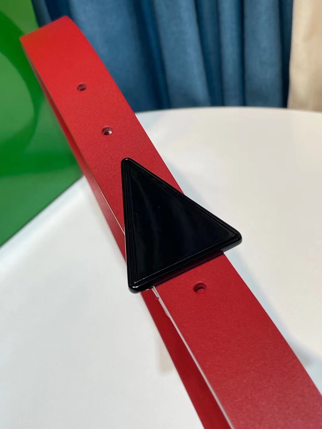 db9bf2_64d84eb7811d4e6cb0ac57537970df5dmv2.jpg Bottega Veneta Triangular Buckle Leather Belt - Image 1