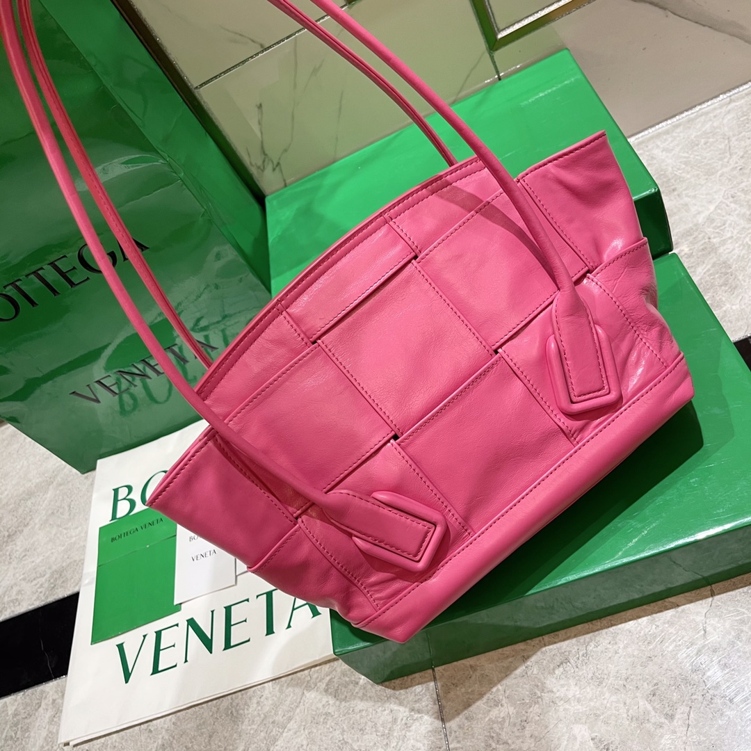 Bottega Veneta Bag - Image 4