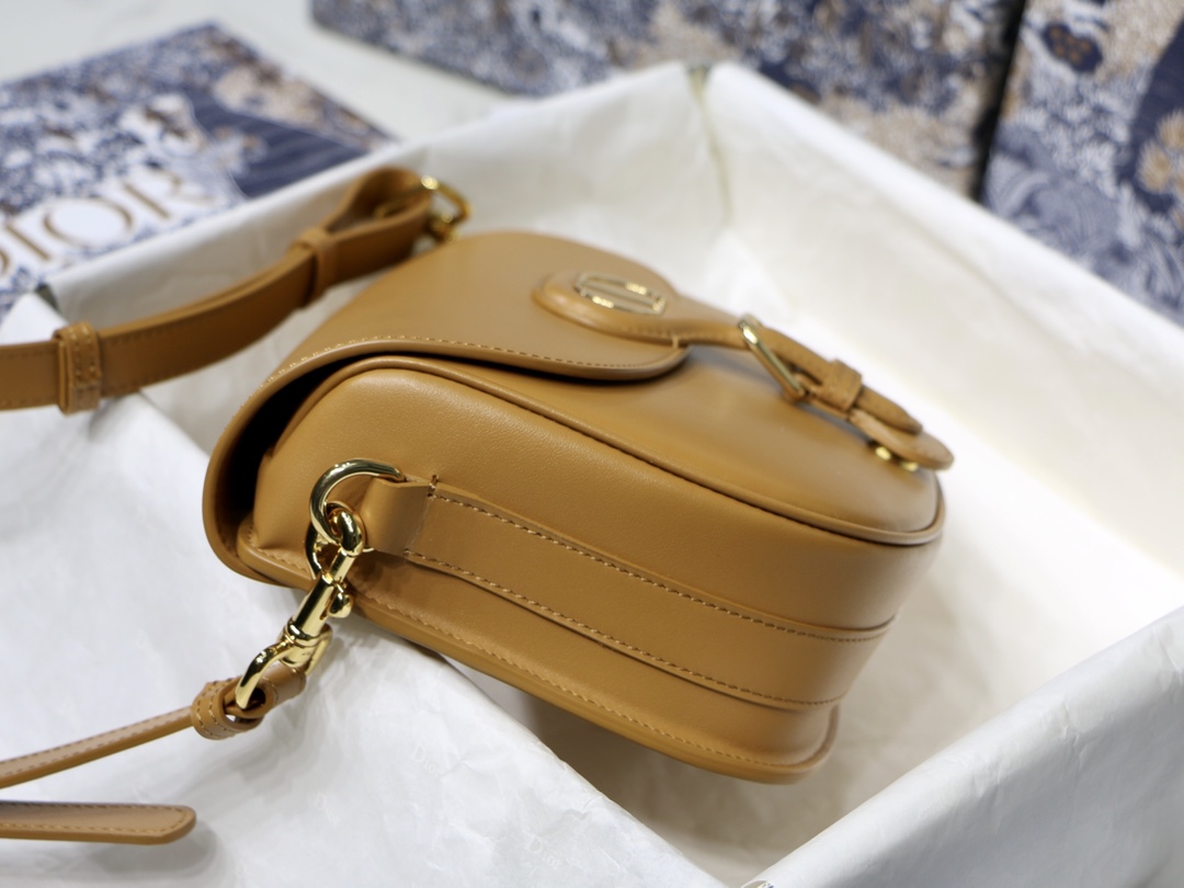 Dior Medium Bobby Bag in Caramel Leather - Image 5