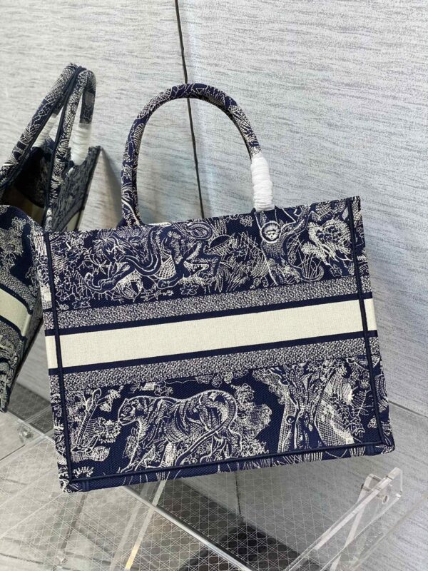 Dior Medium Tote Bag in Jungle Embroidery