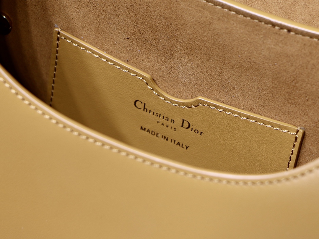 Dior Medium Bobby Bag in Caramel Leather - Image 10