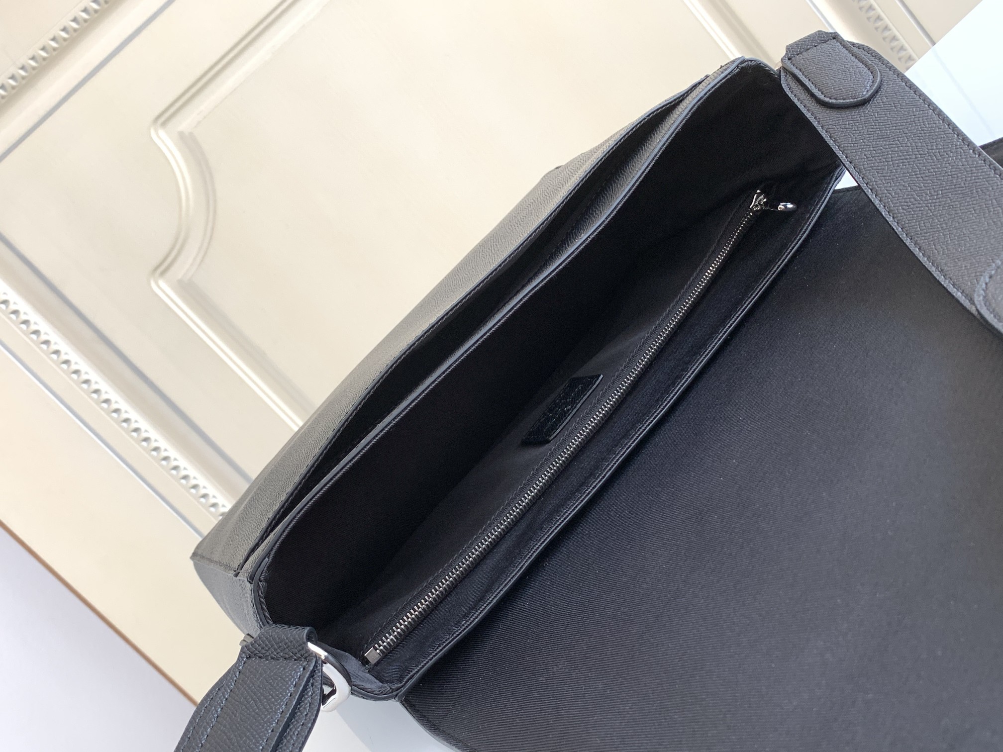 Louis Vuitton New Flap Messenger Bag - Image 10