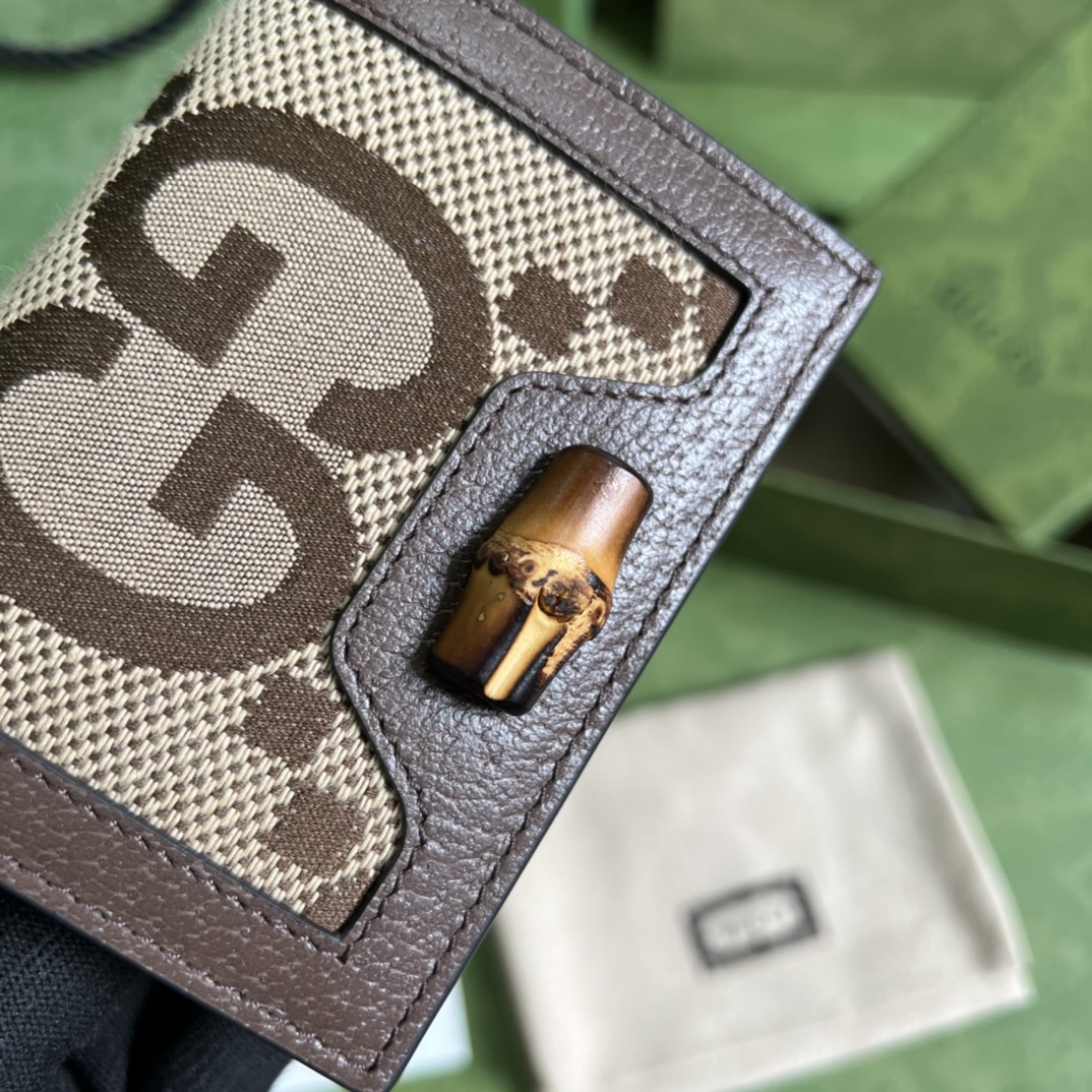 Gucci Card Holder - Image 8