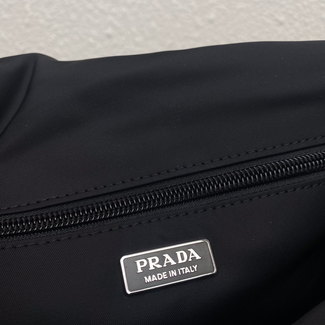 Prada Bag - Image 10