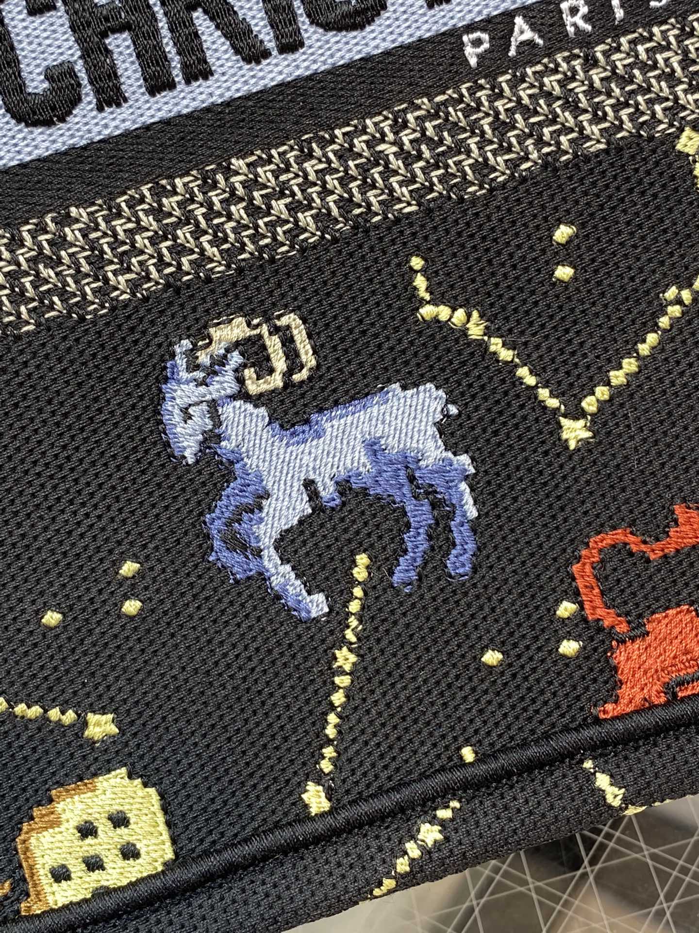 Dior Small Constellations Tote Bag - Image 5