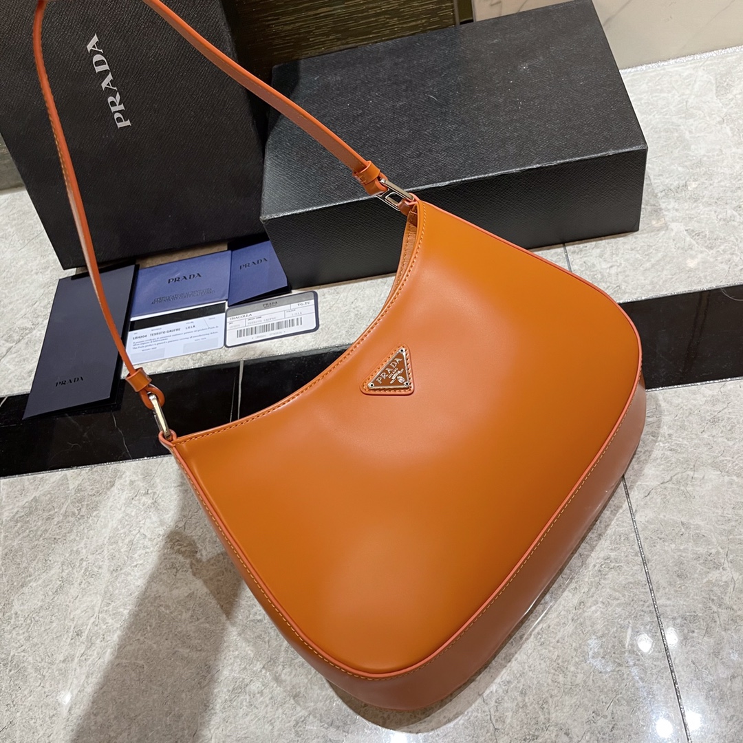 Prada Bags - Image 4