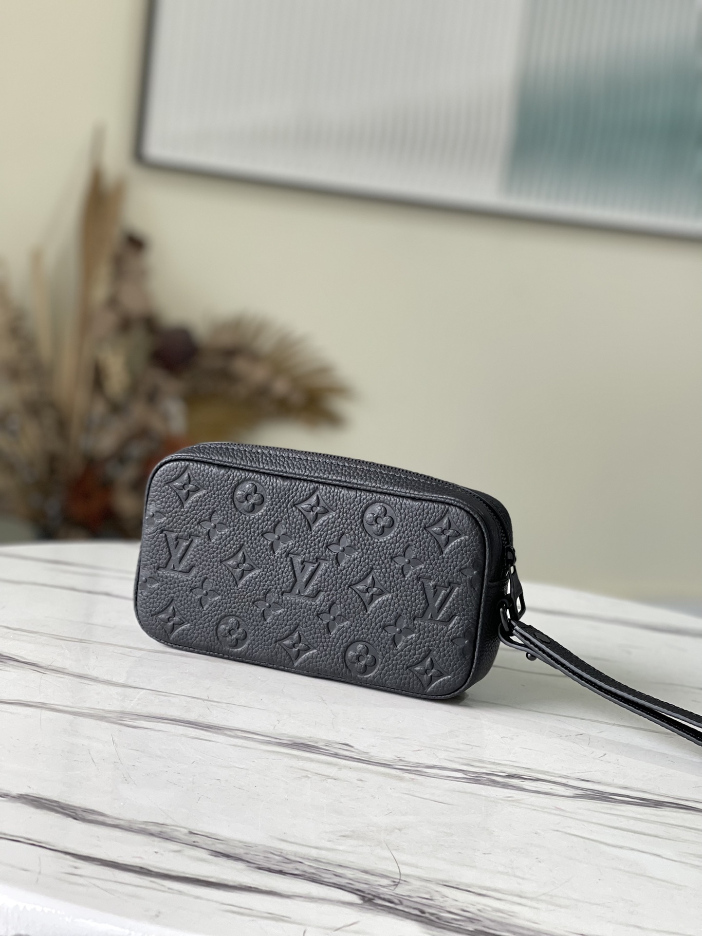 Louis Vuitton Pochette Volga Clutch - Image 3