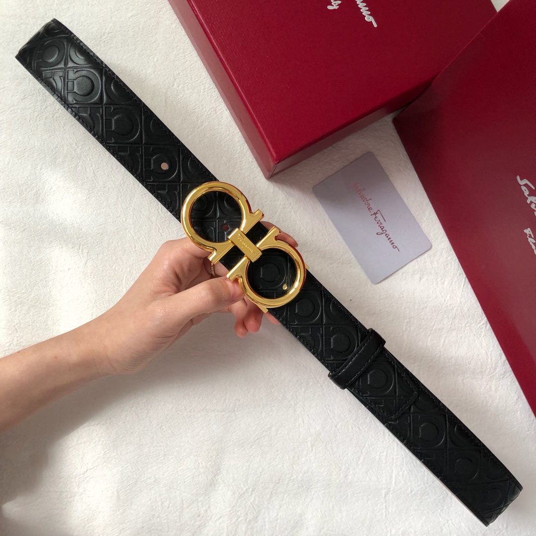 db9bf2_702f784bfff541129949246402aa76f4mv2.jpg Ferragamo Logo Buckle Leather Belt - Image 1