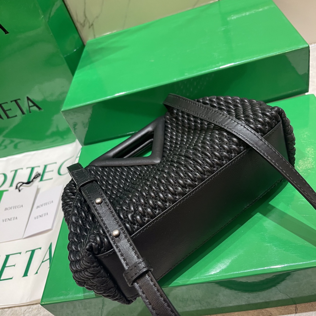 Bottega Veneta Bag - Image 4