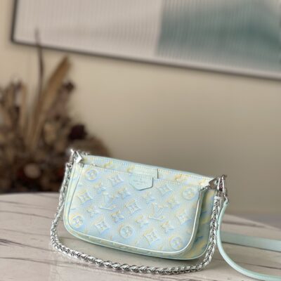 Louis Vuitton Multi Pochette Accessoires Bag in Turquoise