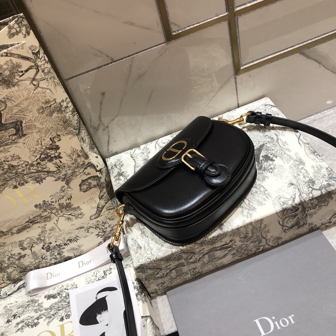 Dior Small Bobby Bag in Black - Image 4