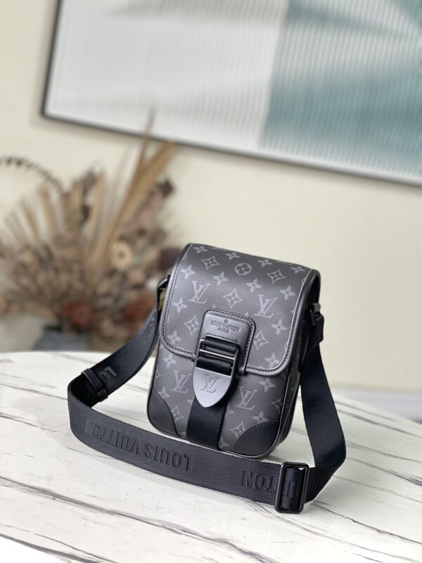 Louis Vuitton Archy Small Messenger Bag in Monogram