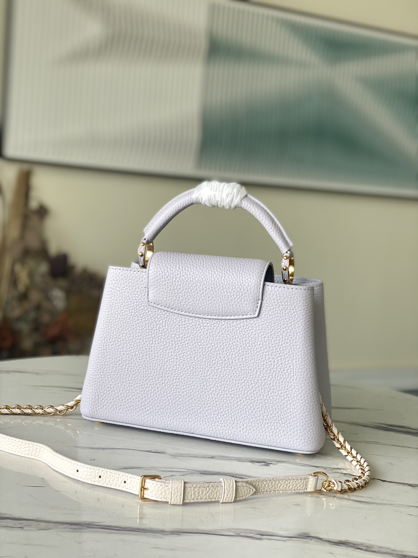 Louis Vuitton Capucines BB Small Handbag in Light Violet - Image 3