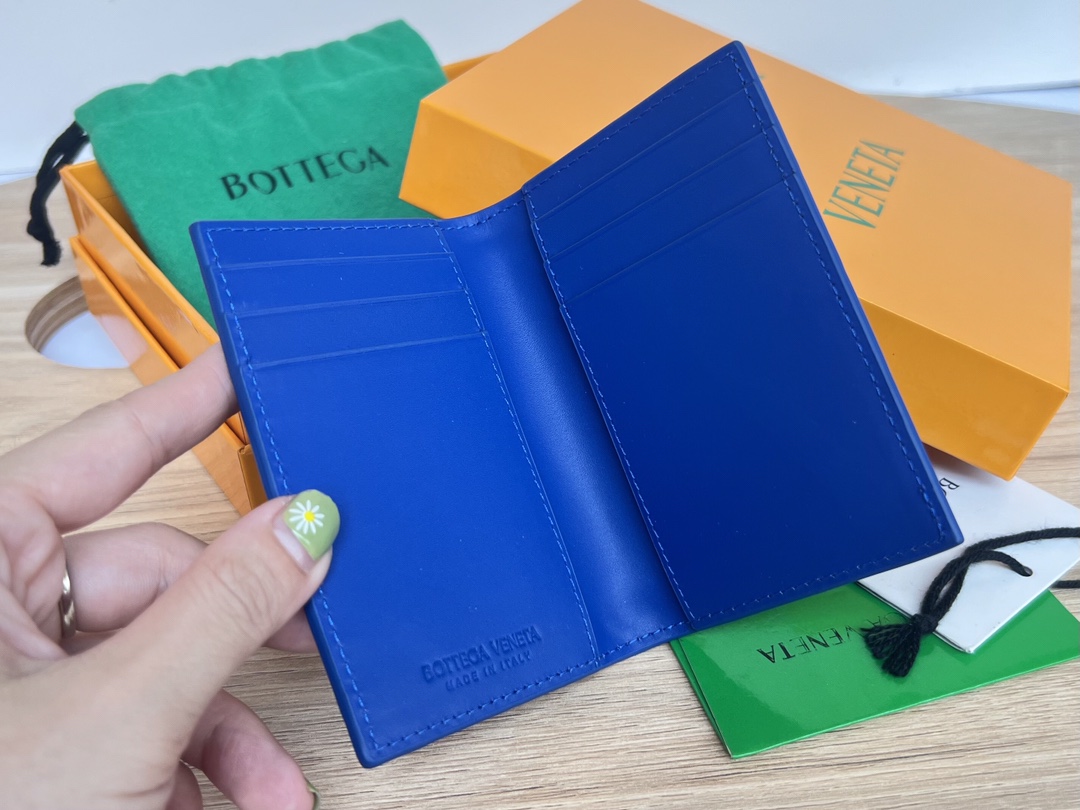 Bottega Veneta Bag - Image 10