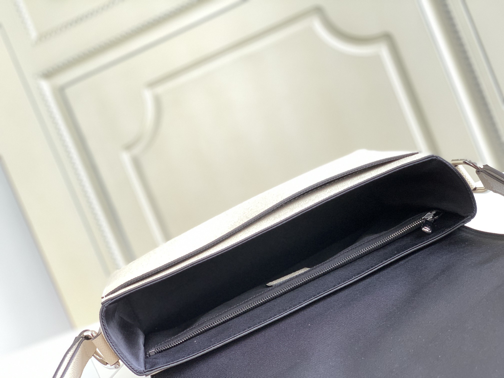 Louis Vuitton New Flap Messenger Bag - Image 8