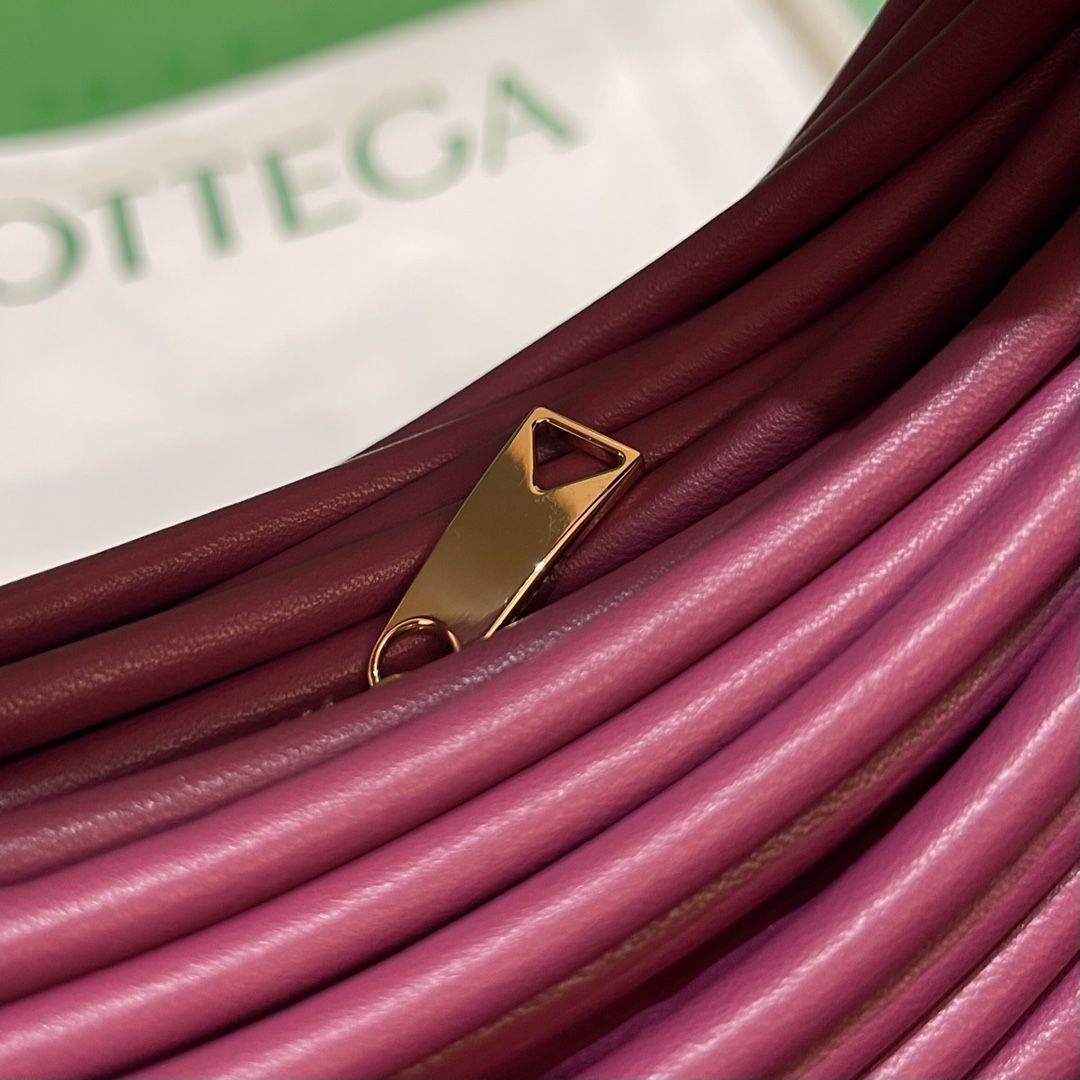 Bottega Veneta Bag - Image 10