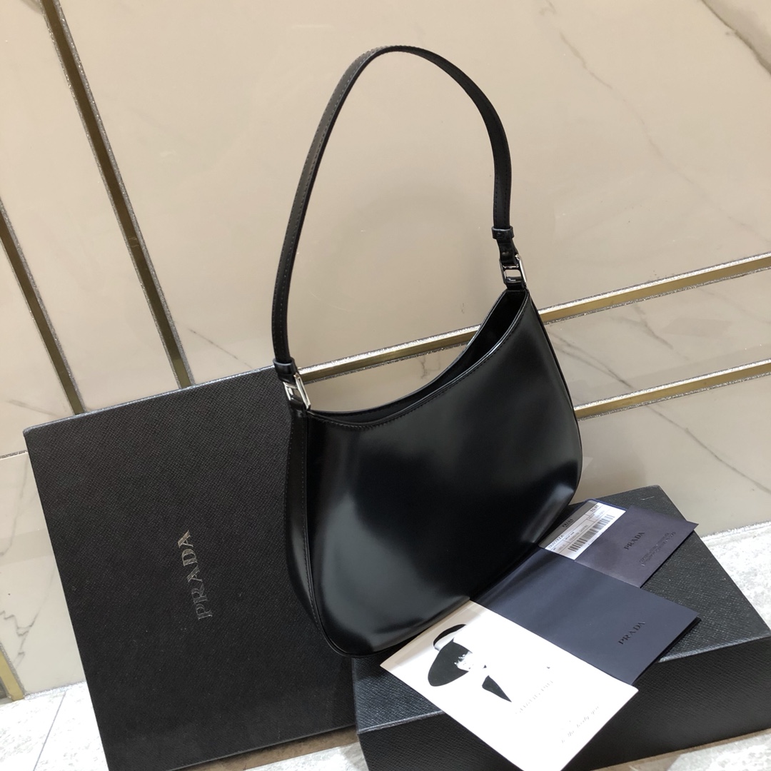 Prada Bags - Image 4