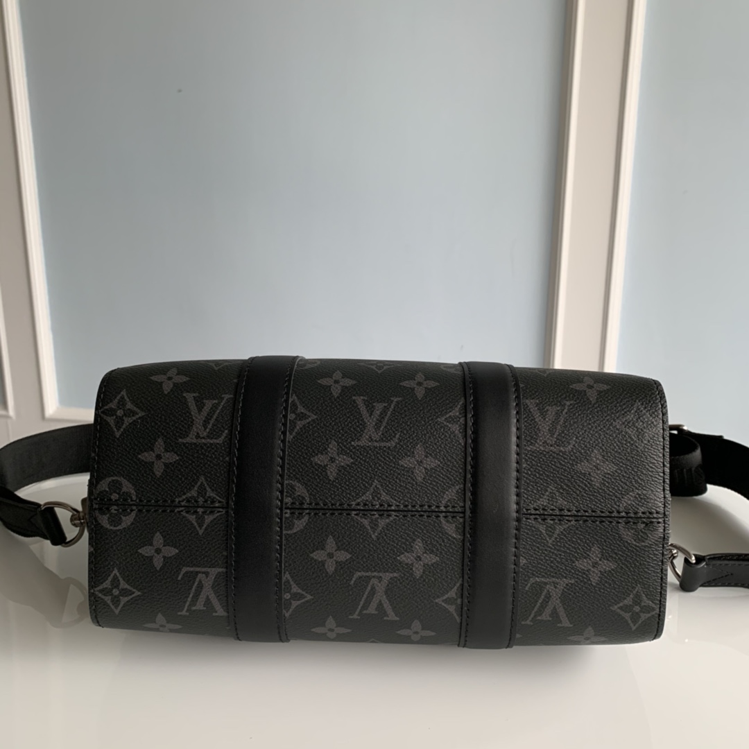 Louis Vuitton Keepal Travel Bag - Image 4