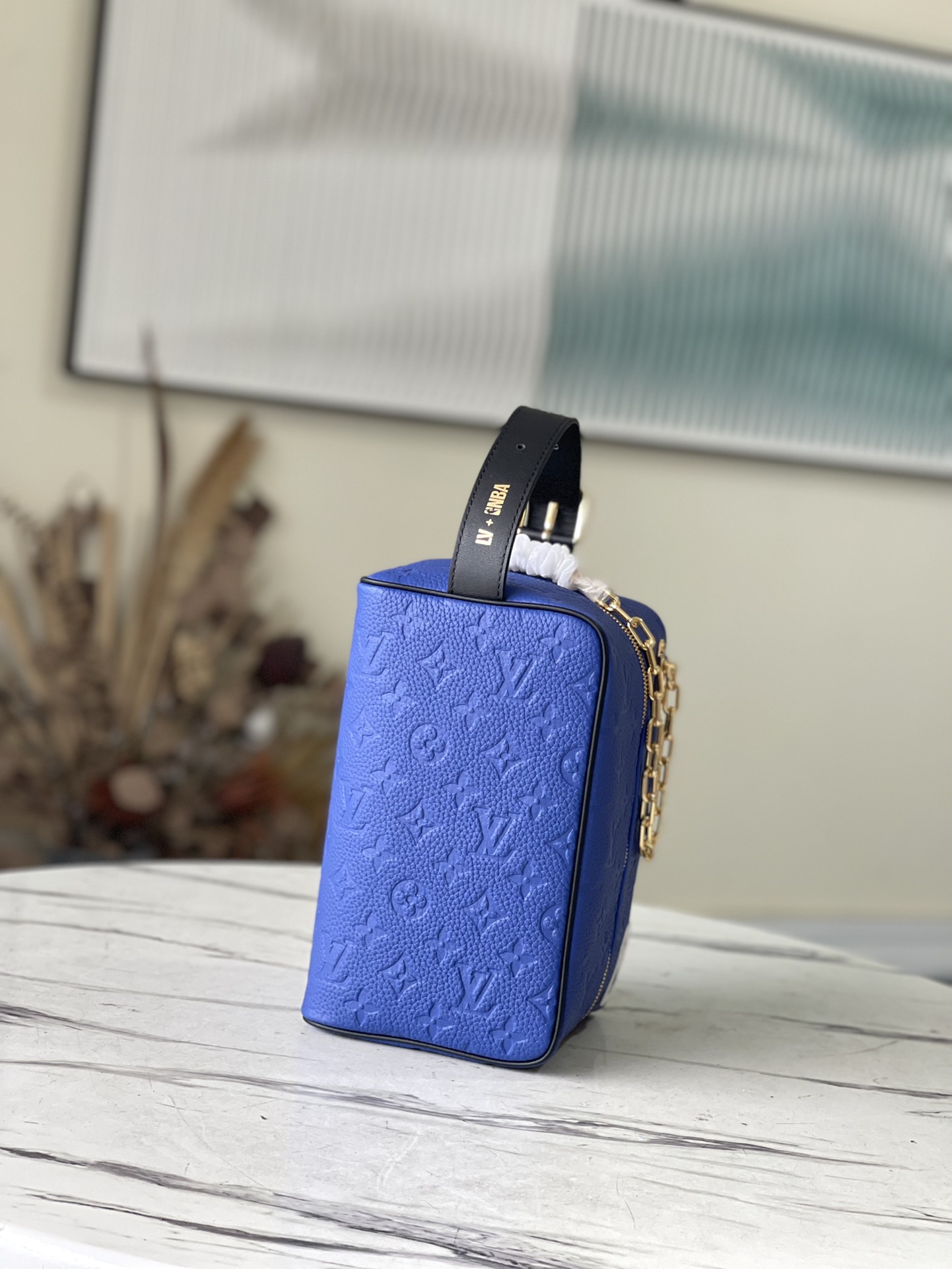 Louis Vuitton Dopp Kit Vanity Bag in Blue - Image 3