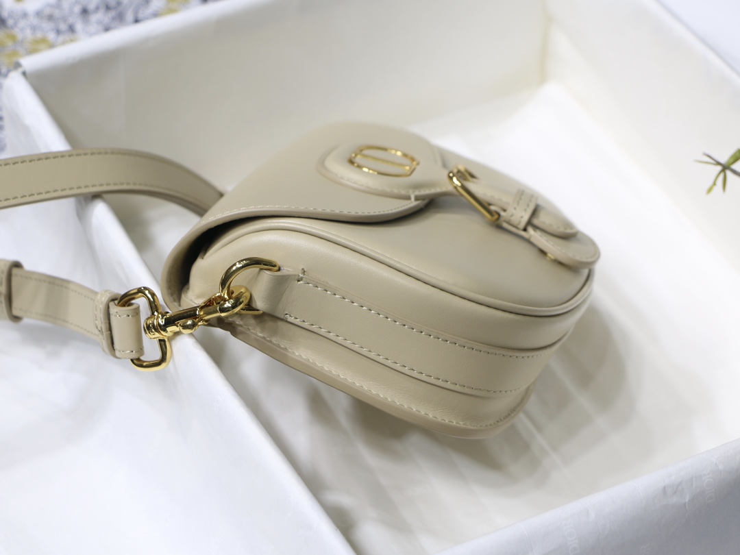 Dior Small Bobby Bag in Apricot Leather - Image 6