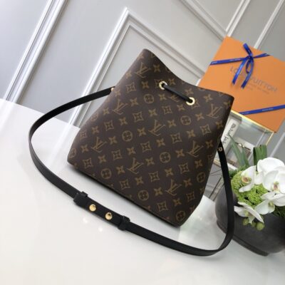Louis Vuitton NéoNoé MM Black Jean Bag