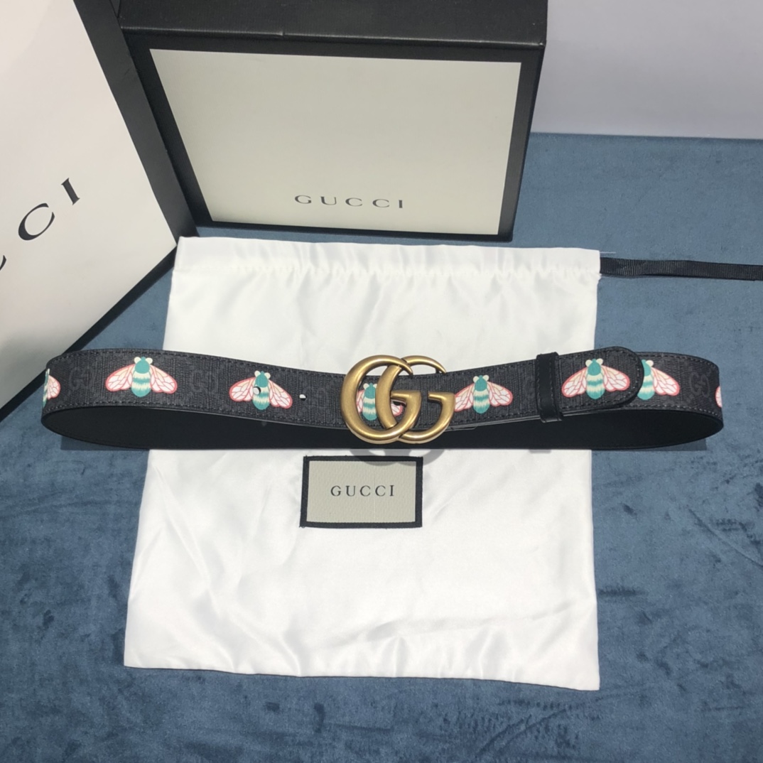 db9bf2_816b1044b99d4b7485b2cafa88048f00mv2.jpg Gucci Canvas Belt - Image 1