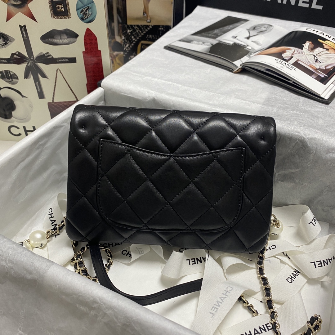 Chanel Pearl Chain Small Flap Bag in Black - Image 4