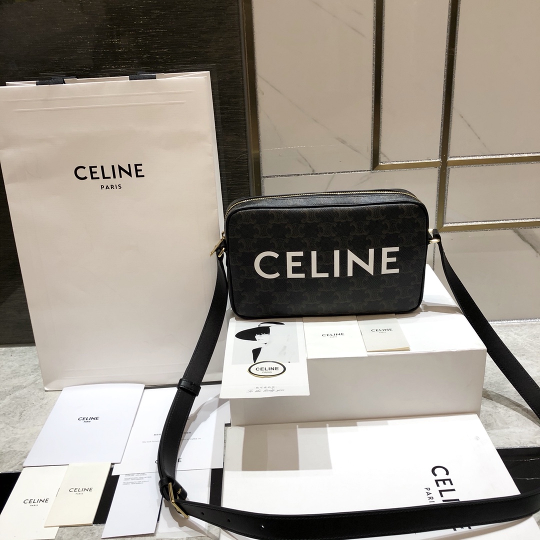 db9bf2_82c3db1e37194681acb93a2ee0ef49famv2.jpg Celine Messenger Bag - Image 1
