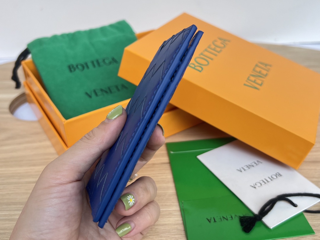 Bottega Veneta Bag - Image 4