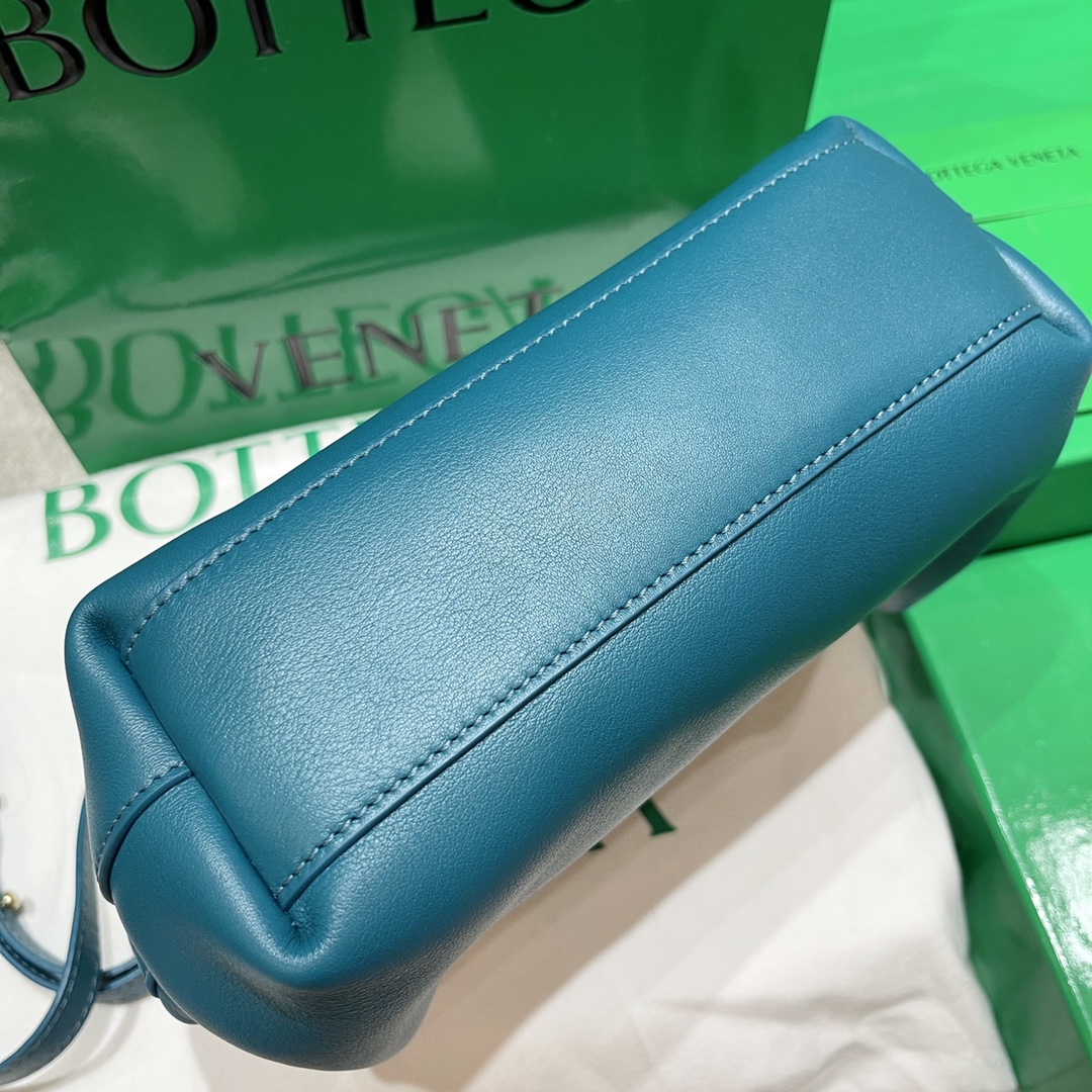 Bottega Veneta Bag - Image 3