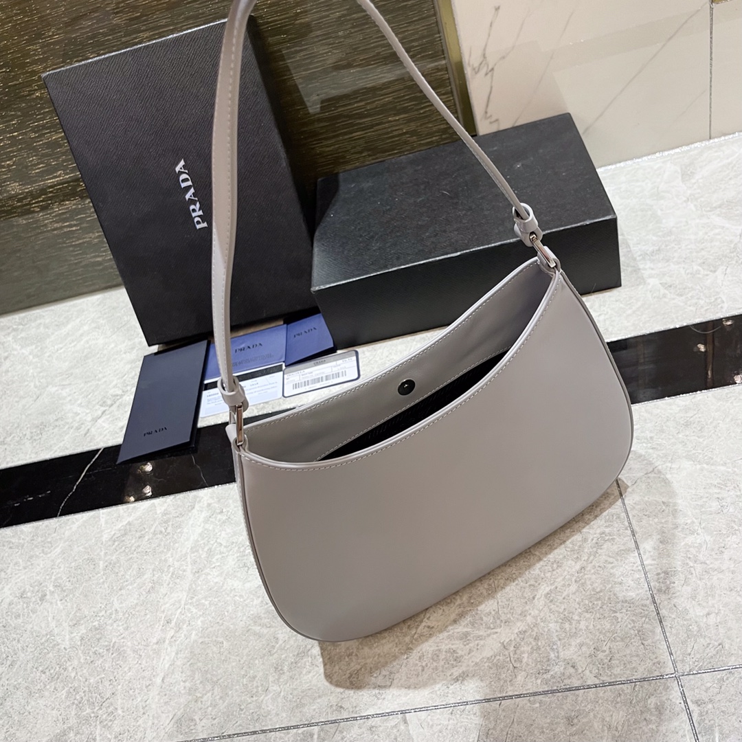 Prada Bags - Image 3