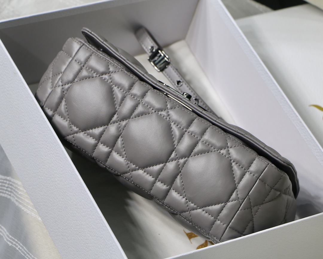 Dior Medium Grey Caro Bag - Image 5