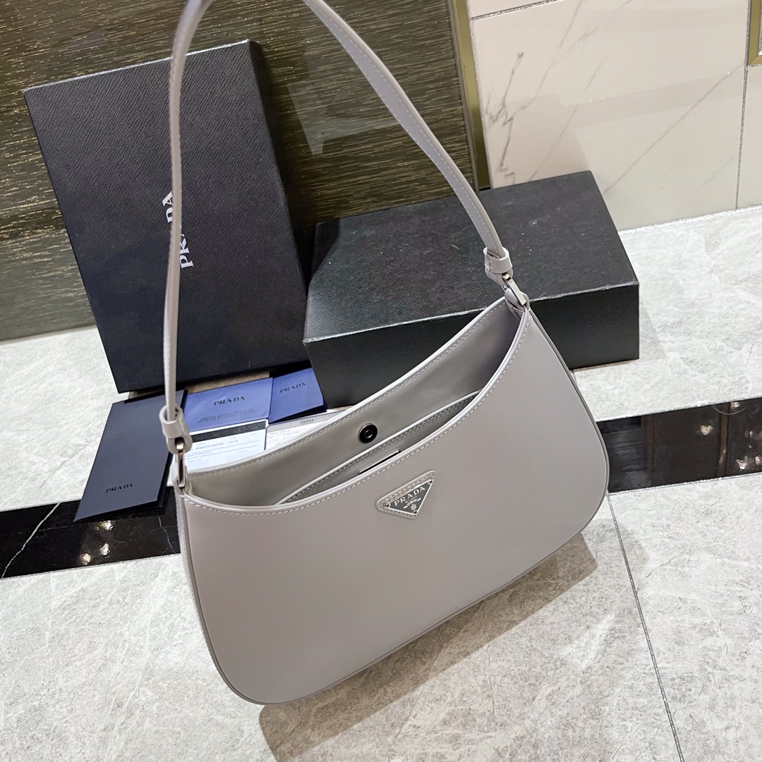 Prada Bags - Image 4