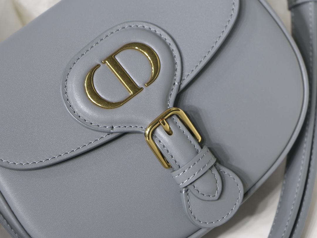 Dior Small Bobby Bag in Grey Leather - Image 8