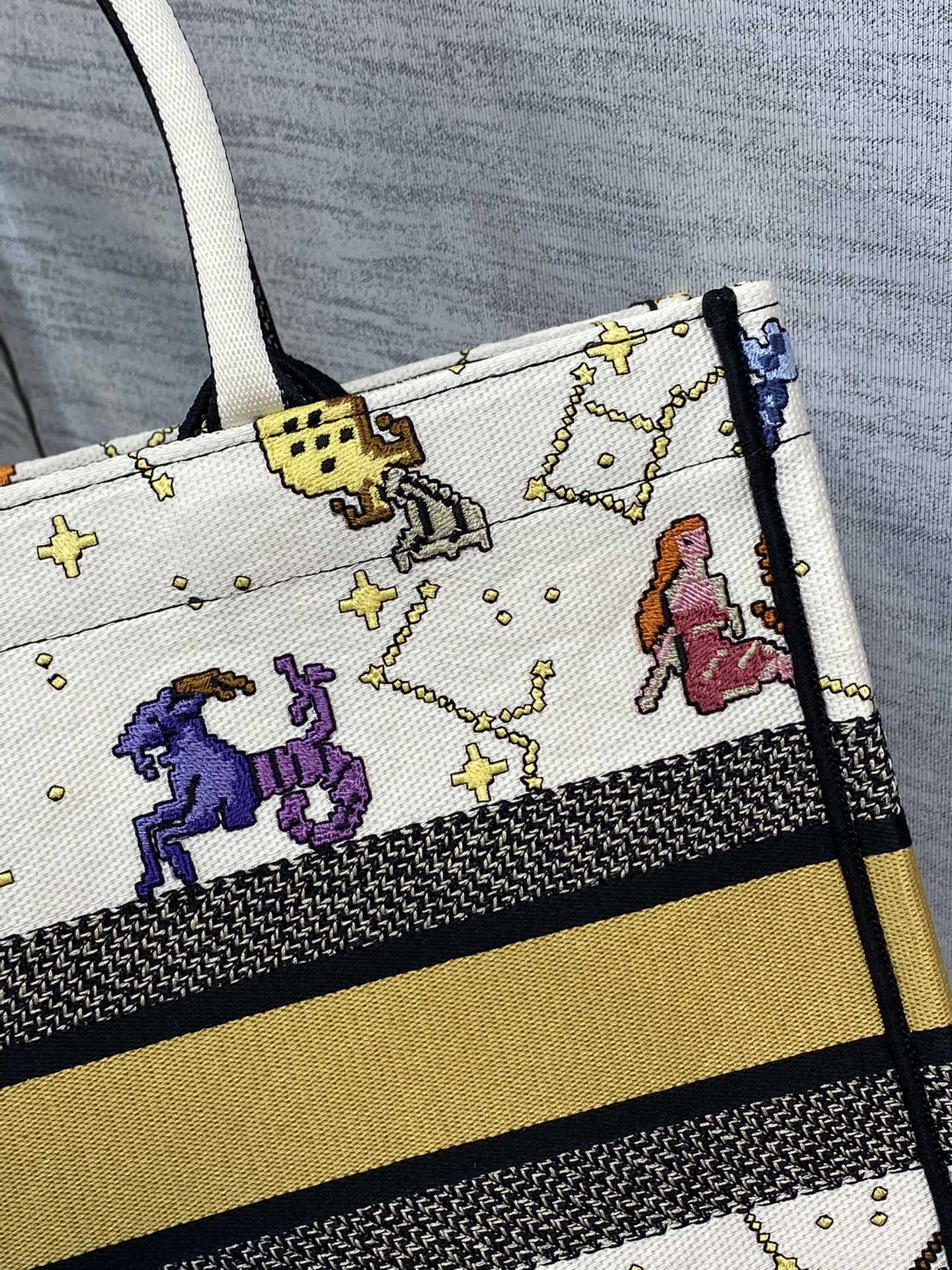 Dior Medium Constellations Tote Bag - Image 6
