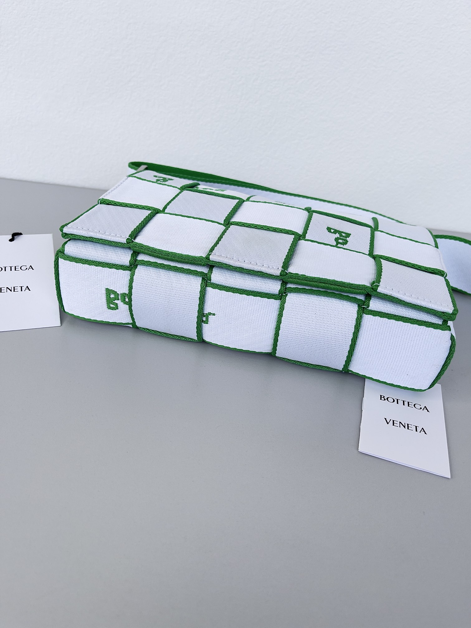 Bottega Veneta Bag - Image 4