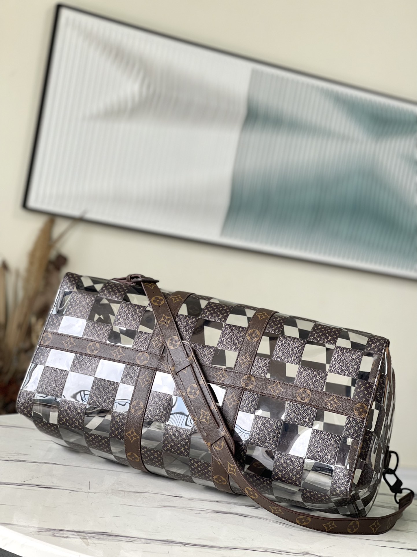 db9bf2_8f3a2638057048de90775c1c43ec1423mv2.jpg Louis Vuitton Bag - Image 1