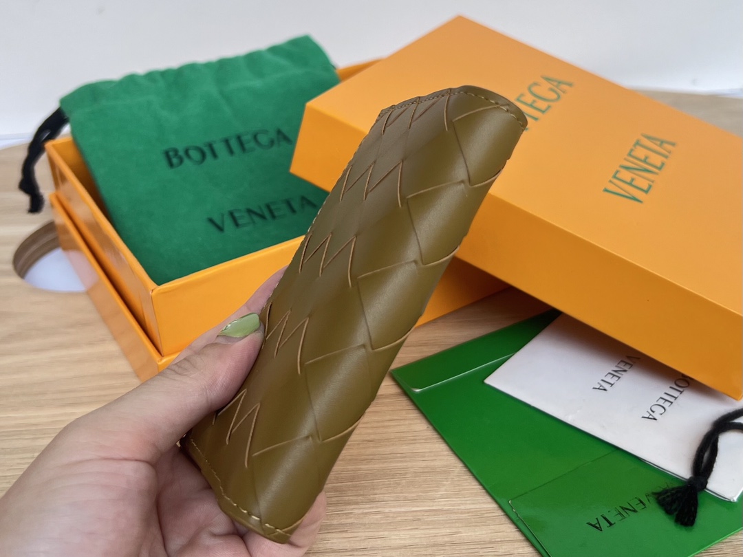 Bottega Veneta Bag - Image 4