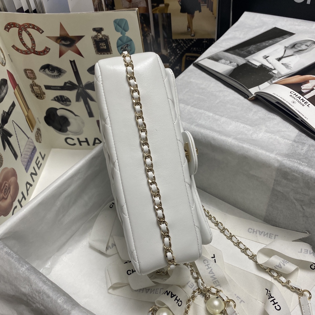 Chanel Pearl Chain Small Flap Bag in White - Image 5