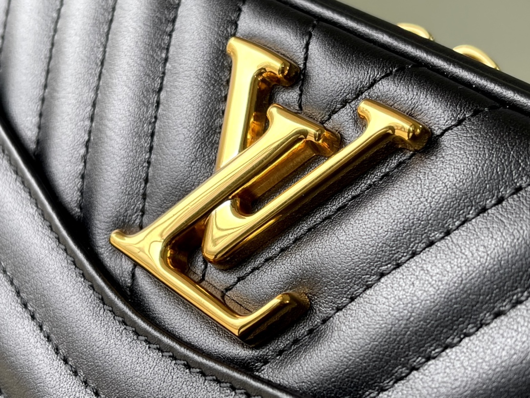 Louis Vuitton New Wave Camera Bag - Image 7