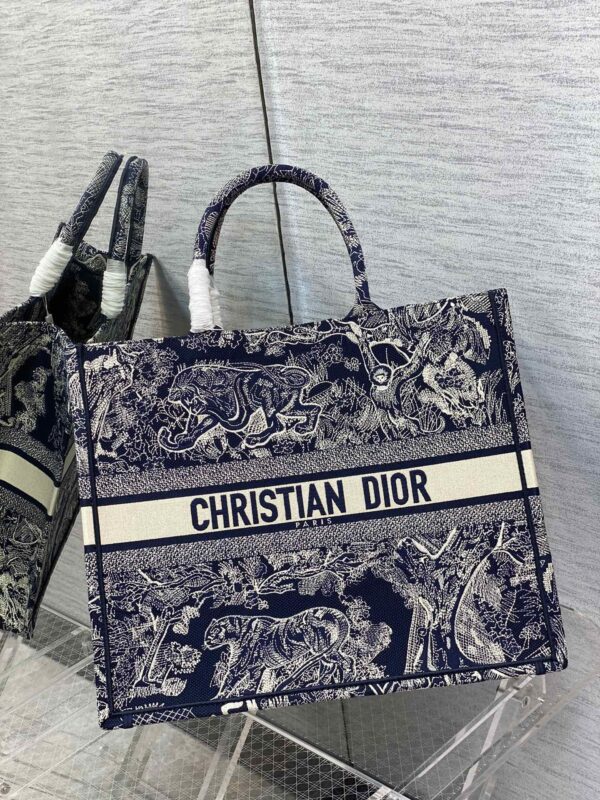 Dior Large Tote Bag in Jungle Embroidery